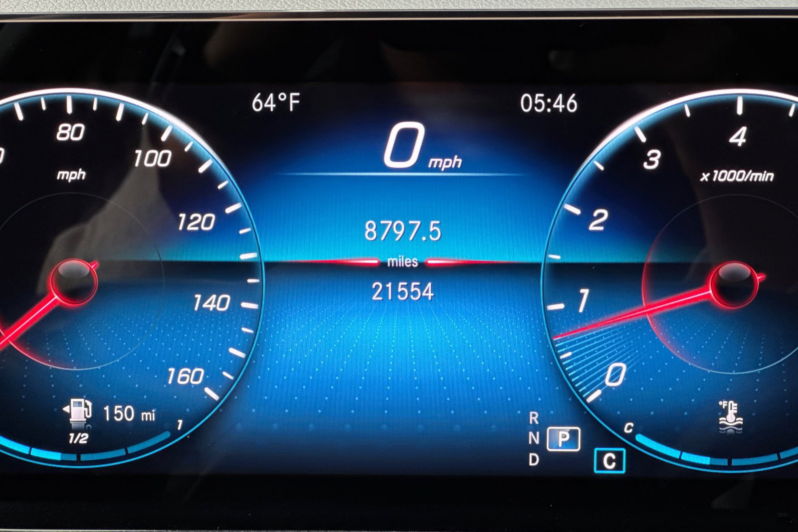 Used 2022 Mercedes-Benz GLB 250 4MATIC image 34