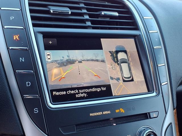 Used 2020 Lincoln Nautilus Reserve w/ Equipment Group 202A image 10