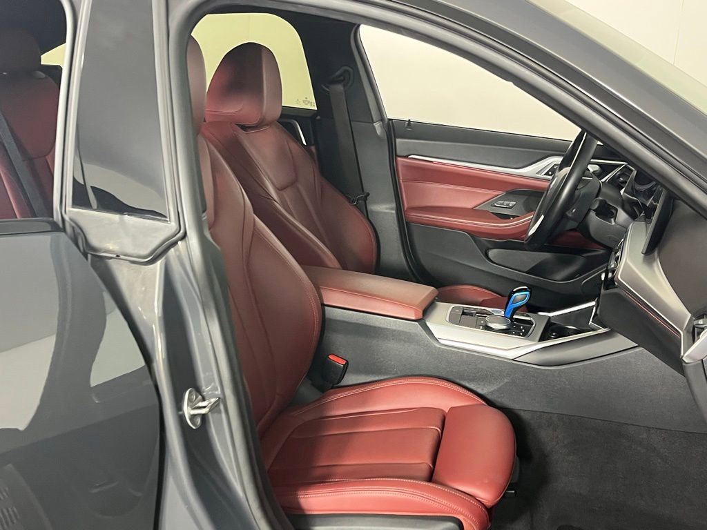 Used 2022 BMW i4 eDrive40 w/ Premium Package image 30