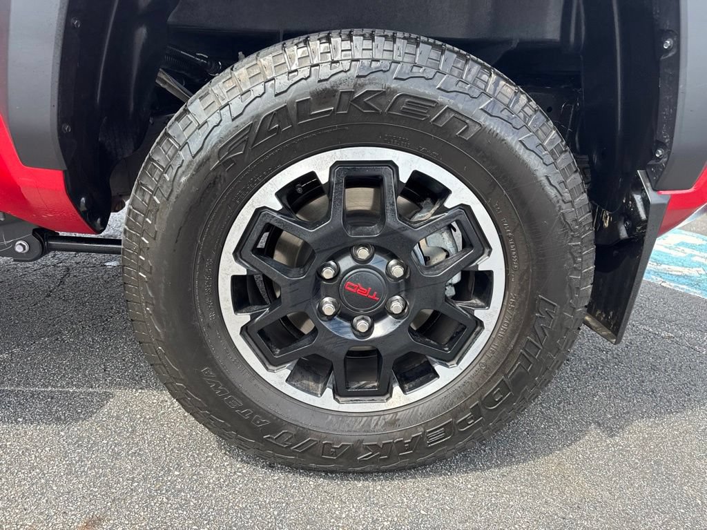 Used 2024 Toyota Tacoma TRD Off-Road w/ TRD Off Road Upgrade Package AWD/4WD image 49