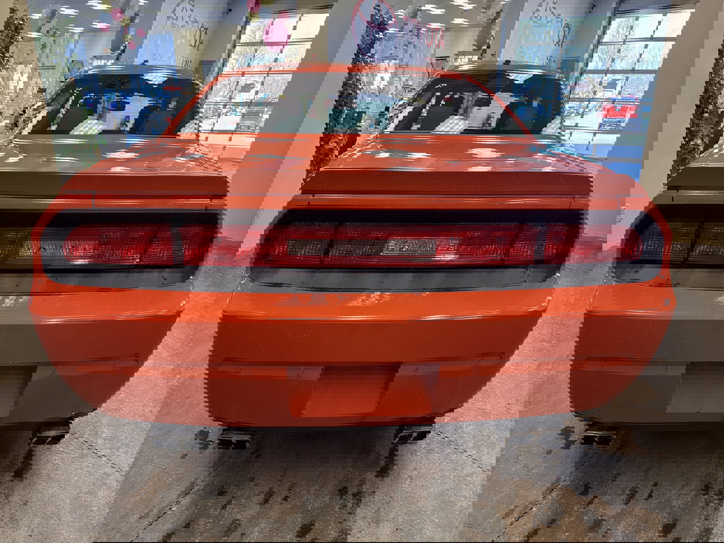 Used 2013 Dodge Challenger R/T image 13