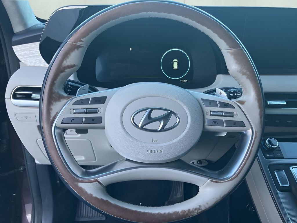 Used 2023 Hyundai Palisade Calligraphy image 31