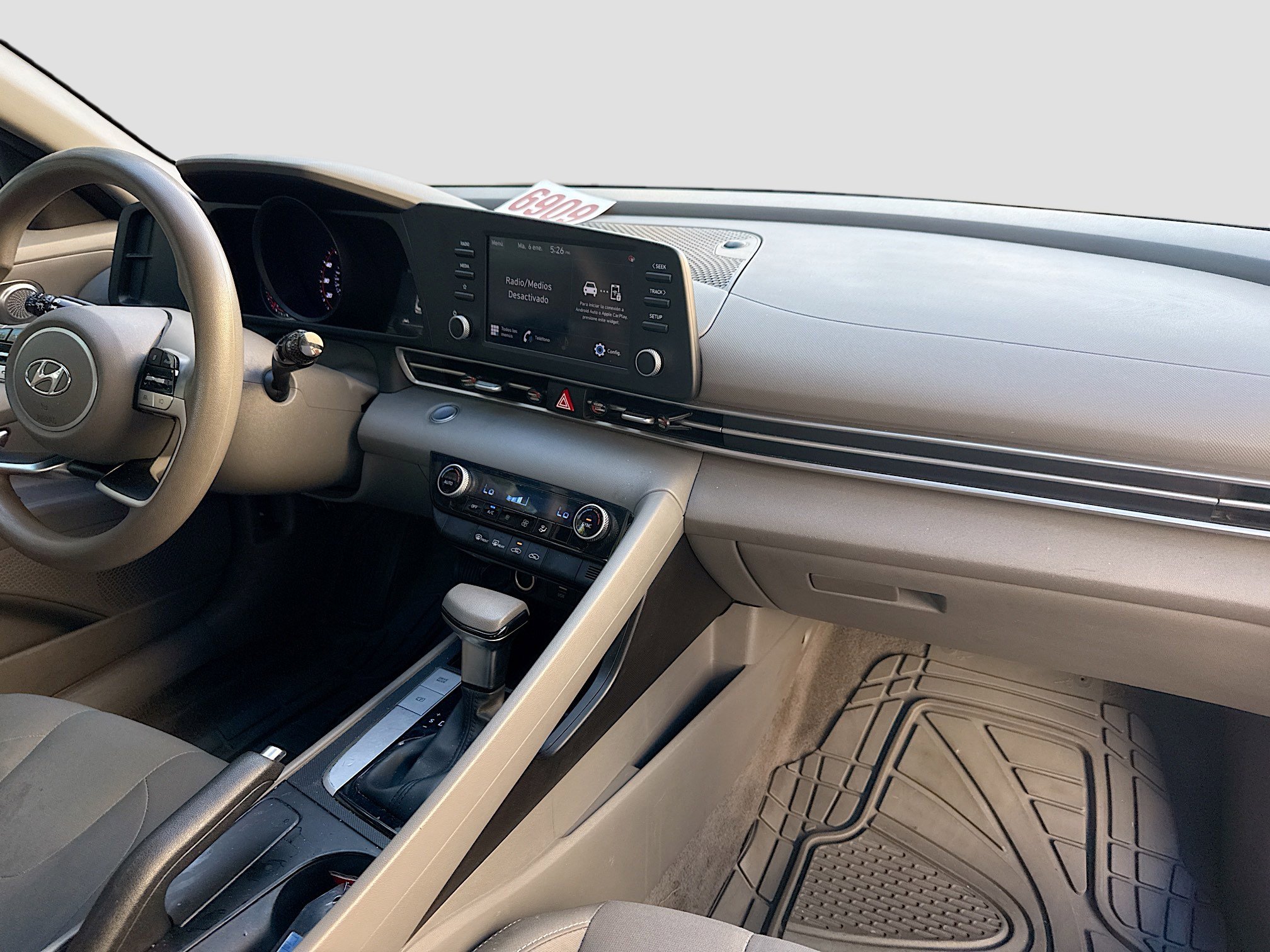 Used 2023 Hyundai Elantra SEL image 29