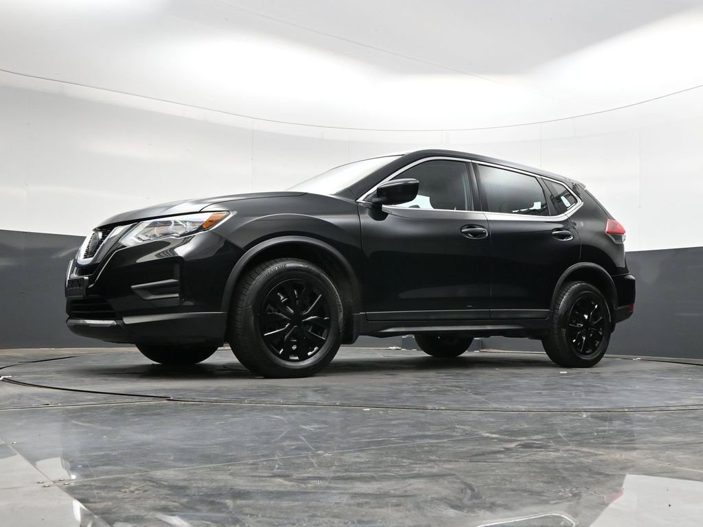 Used 2018 Nissan Rogue S AWD/4WD image 37
