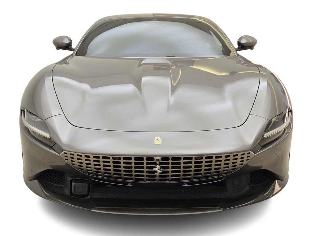 Used 2022 Ferrari Roma RWD image 2