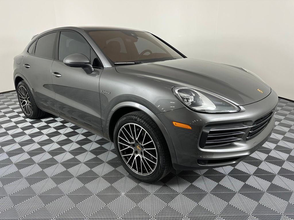 Certified 2023 Porsche Cayenne Coupe AWD/4WD image 12
