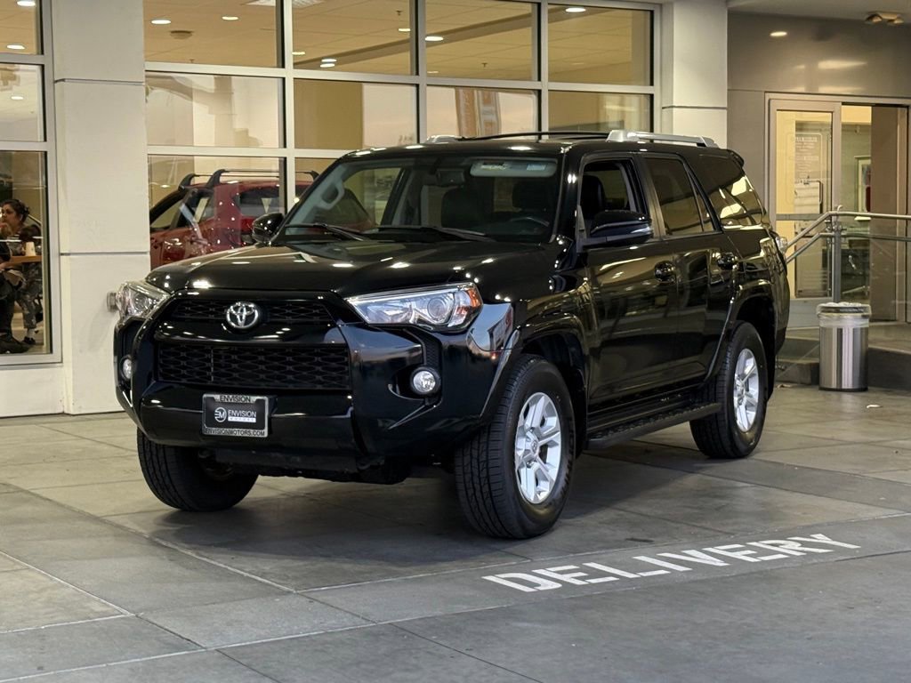 Certified 2018 Toyota 4Runner SR5 Premium image 2