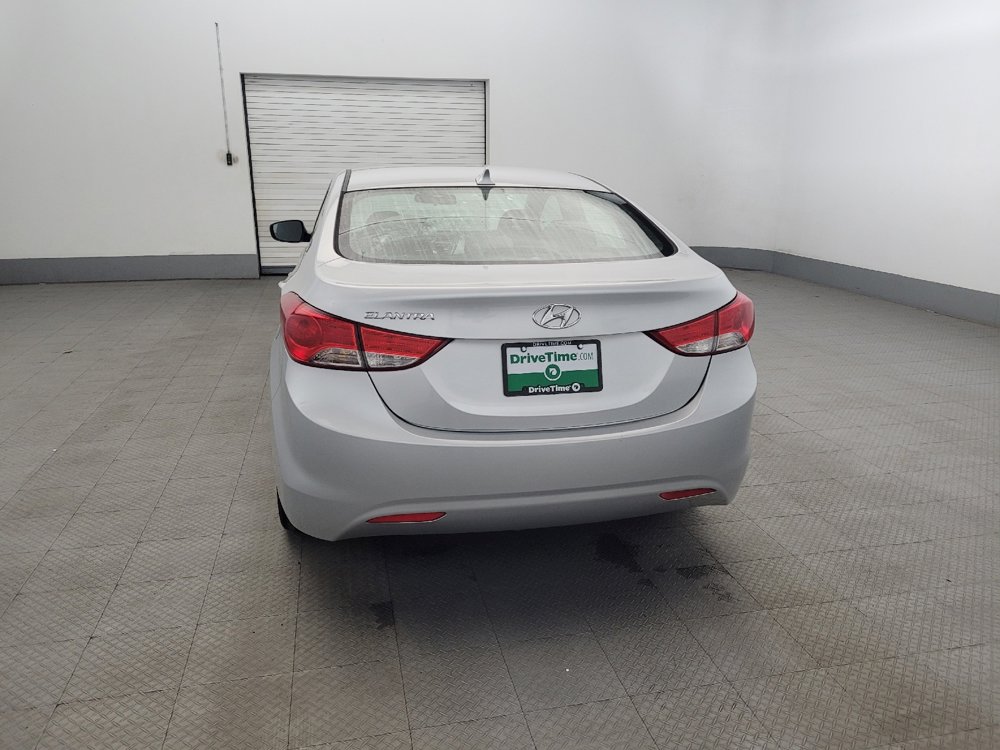 Used 2013 Hyundai Elantra GLS FWD image 6