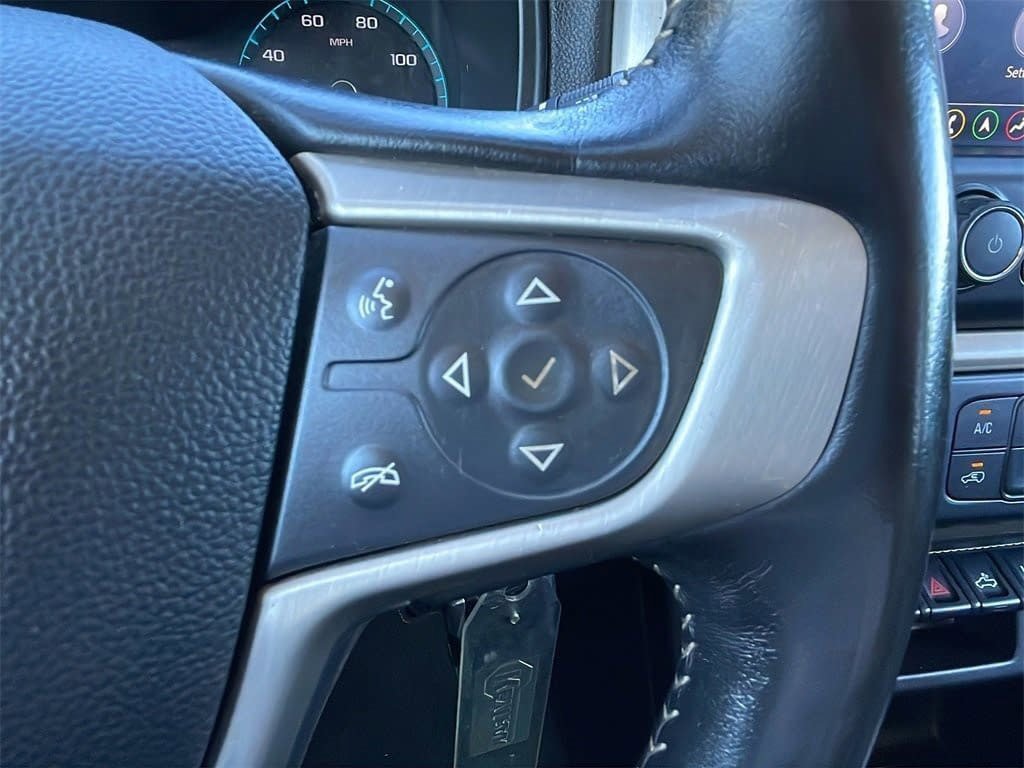 Used 2021 GMC Canyon Denali image 22