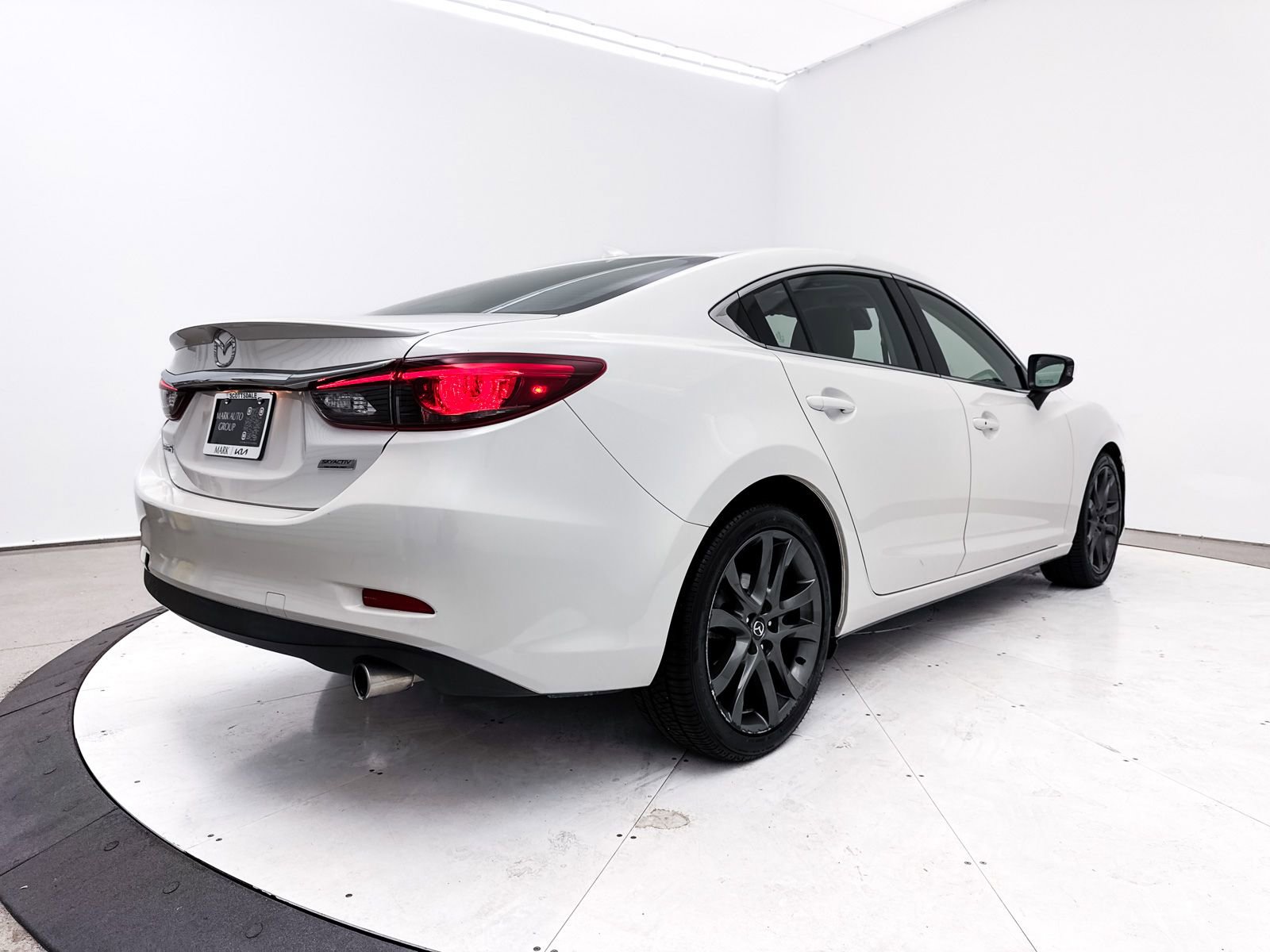 Used 2016 MAZDA MAZDA6 Grand Touring w/ GT Technology Package image 19