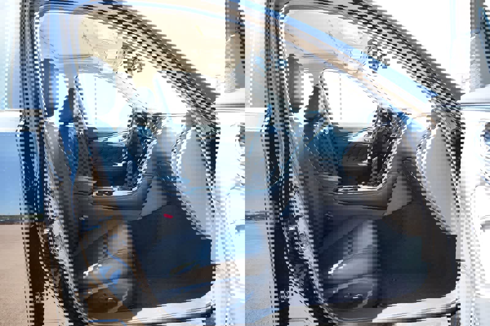 Used 2021 INFINITI Q50 Luxe image 24