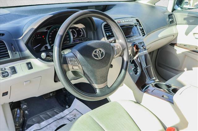 Used 2011 Toyota Venza image 10