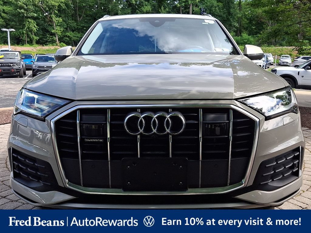 Used 2023 Audi Q7 2.0T Premium w/ Convenience Package AWD/4WD image 2