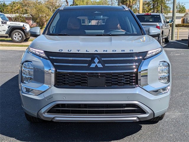 New 2025 Mitsubishi Outlander SEL image 9
