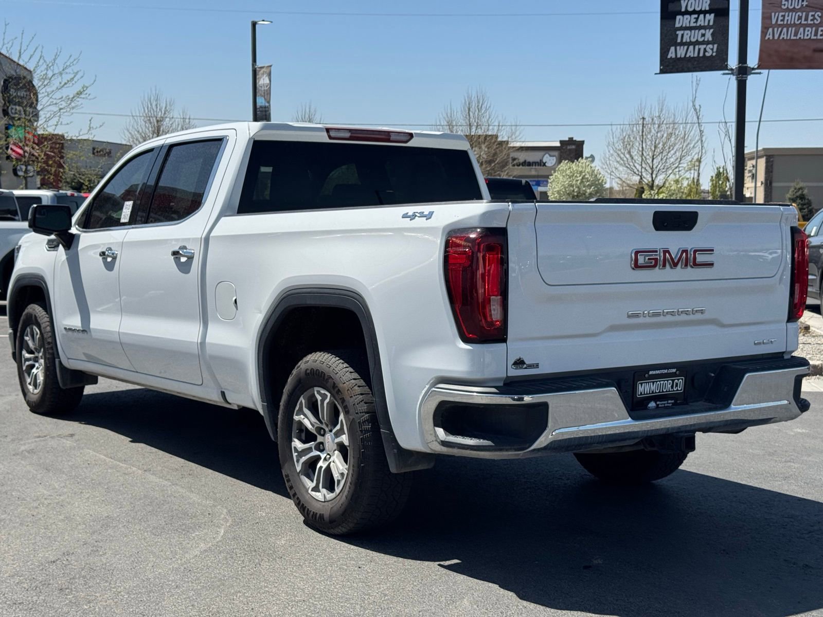 Used 2022 GMC Sierra 1500 SLT image 10