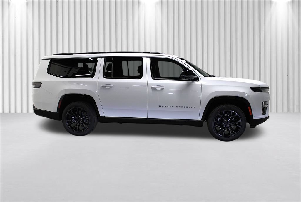 New 2026 Jeep Grand Wagoneer L Summit w/ Premium Group III AWD/4WD image 2