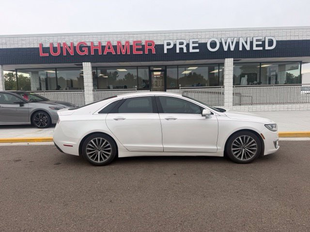 Used 2017 Lincoln MKZ Select w/ Climate Package FWD image 5
