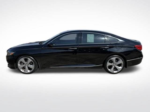 Used 2018 Honda Accord Touring image 6