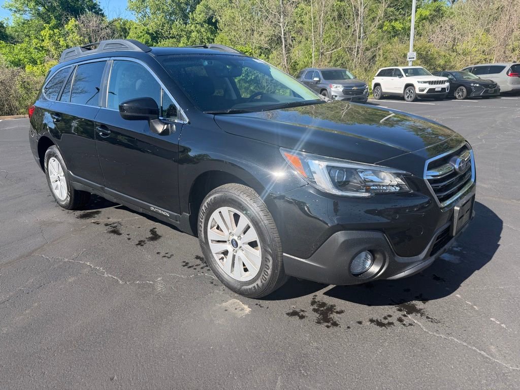Used 2019 Subaru Outback 2.5i Premium AWD/4WD image 4