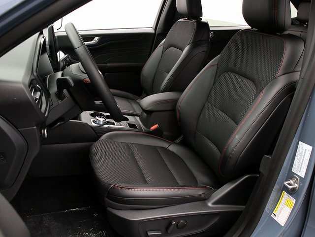New 2026 Ford Escape ST-Line image 9