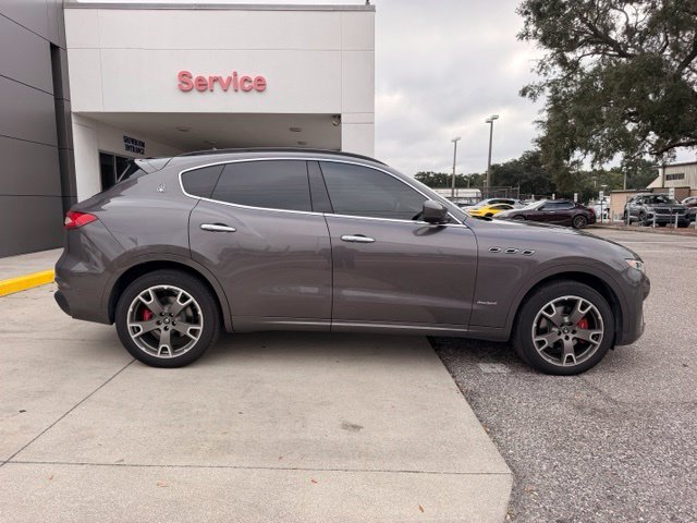 Used 2020 Maserati Levante GranSport AWD/4WD image 18