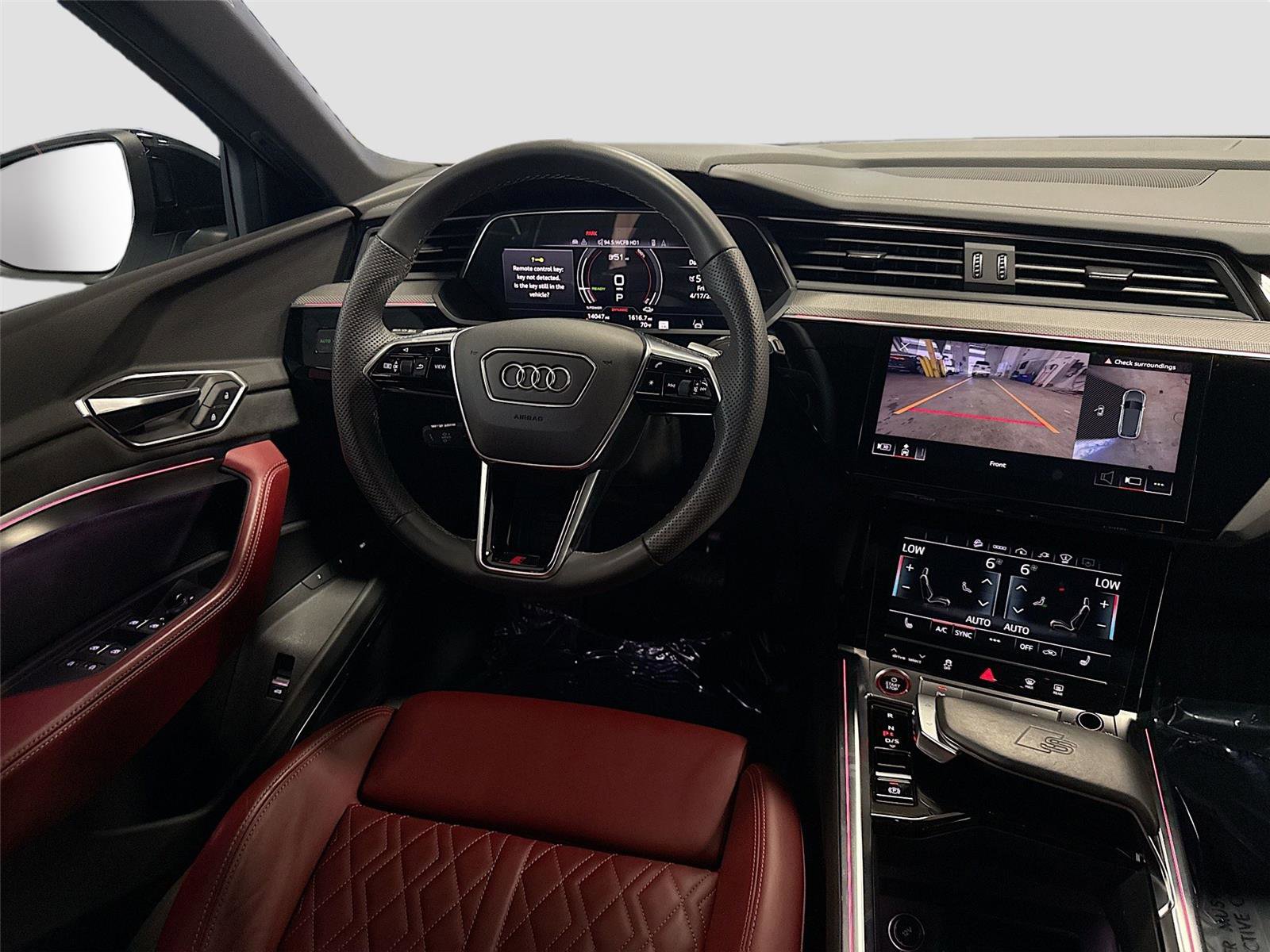 Used 2023 Audi e-tron S Prestige w/ Prestige Package AWD/4WD image 23