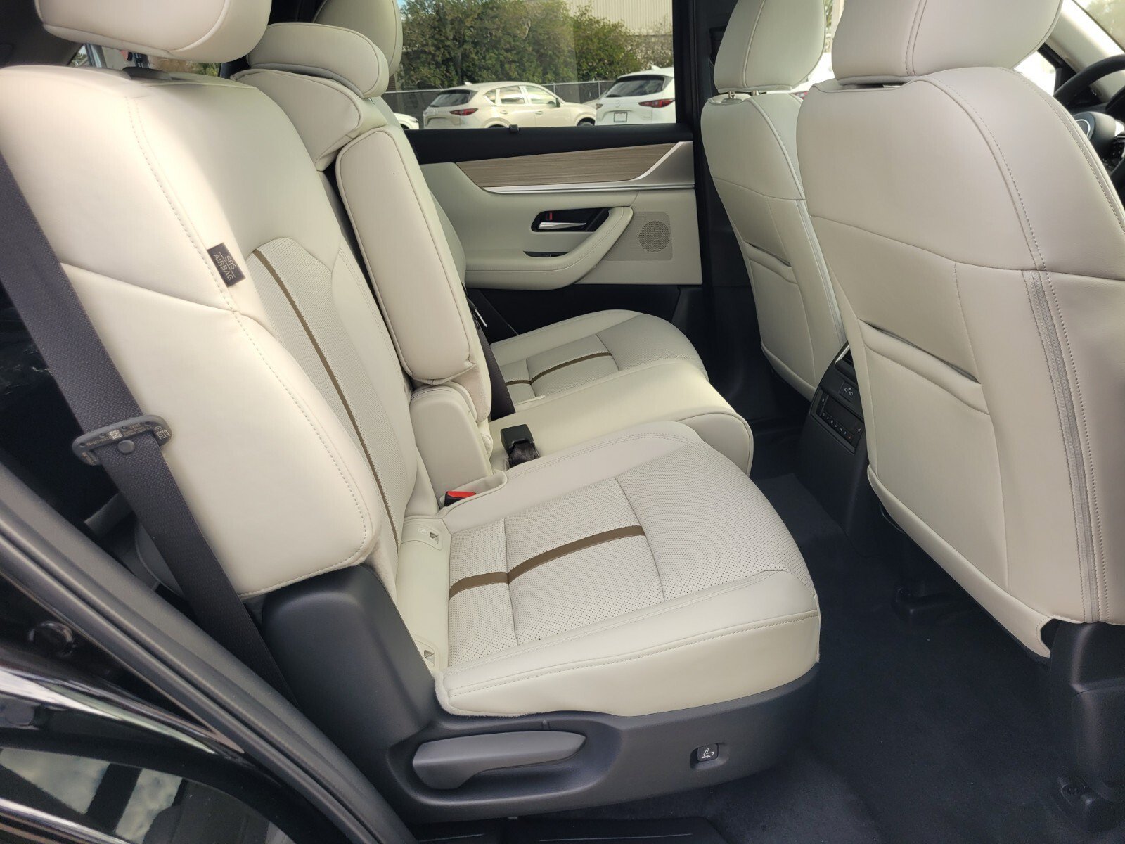 New 2026 MAZDA CX-90 Plug-In Hybrid w/ Premium Plus image 15