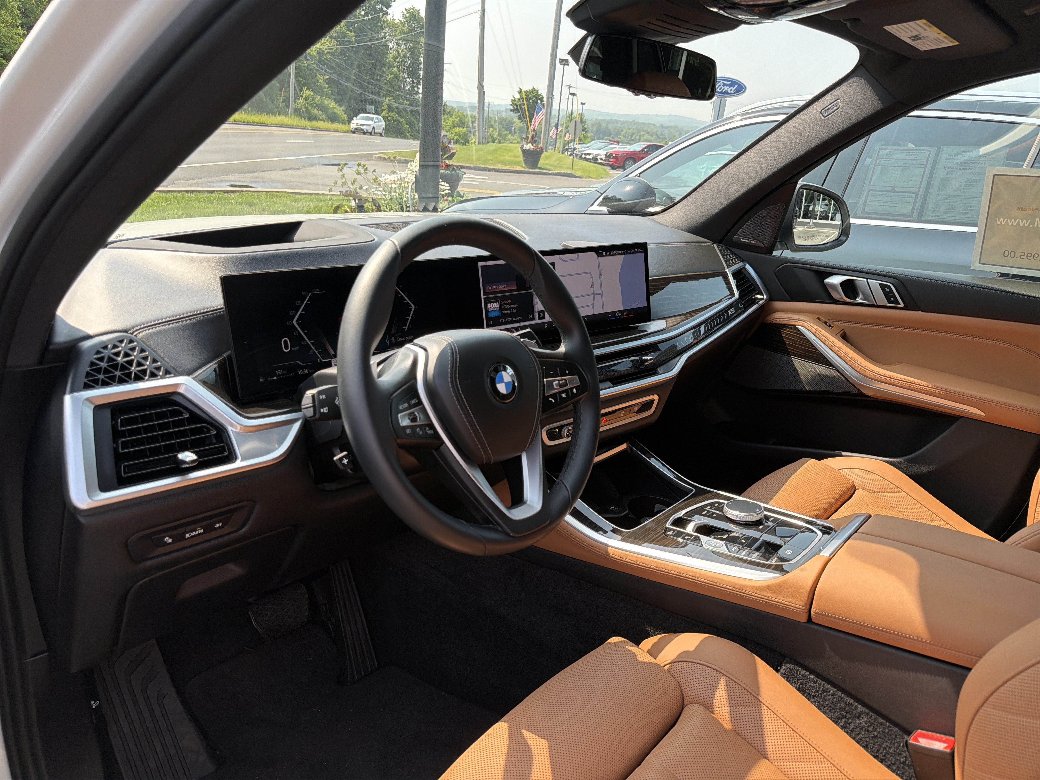 Used 2024 BMW X5 sDrive40i w/ Premium Package RWD image 9