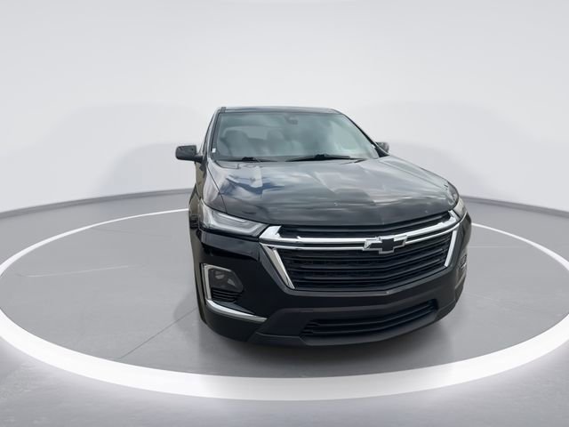Used 2023 Chevrolet Traverse LS video 3