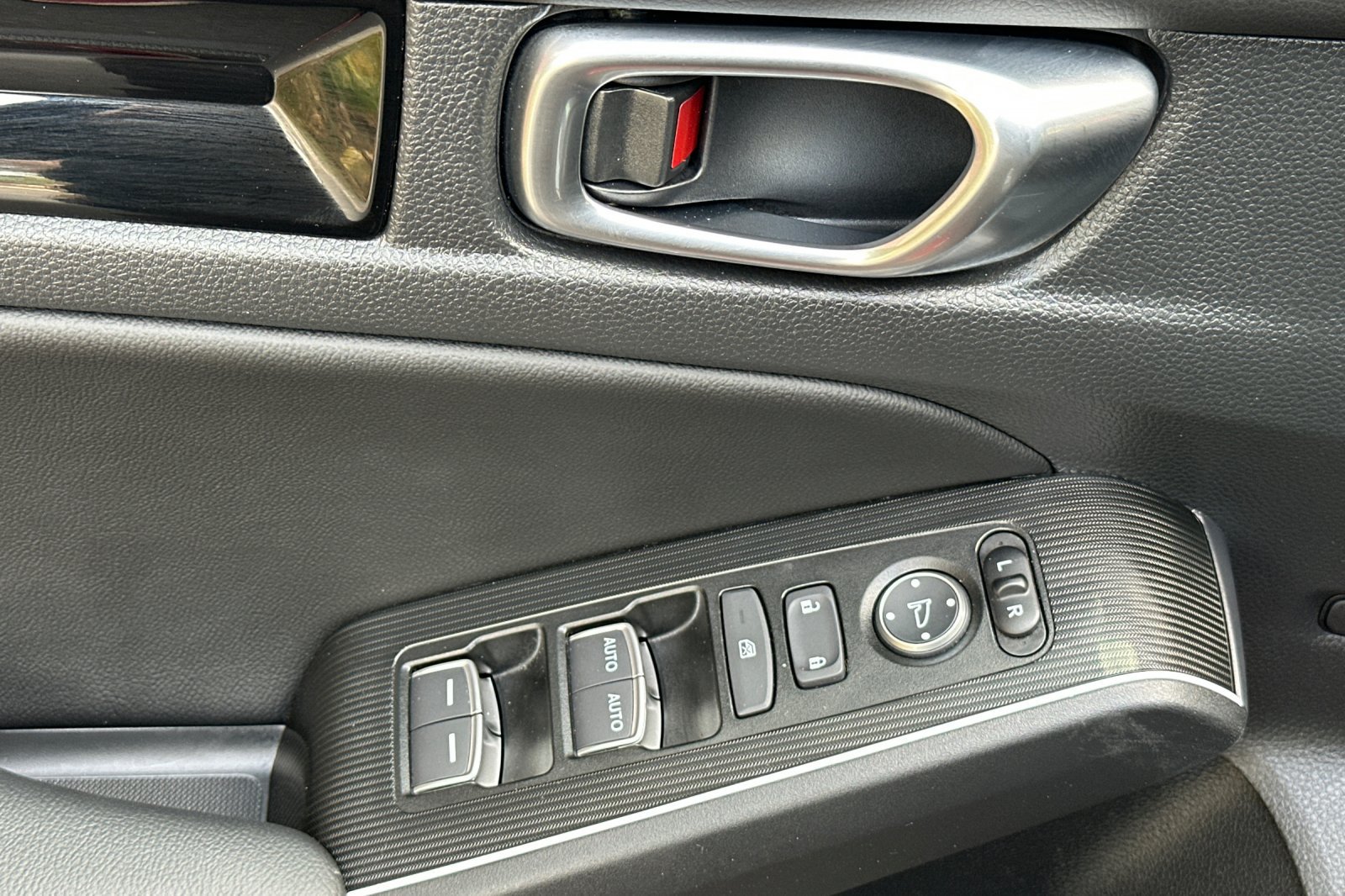Used 2026 Honda Civic Sport image 14