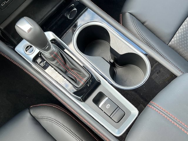 New 2025 Nissan Altima 2.5 SR AWD/4WD image 20