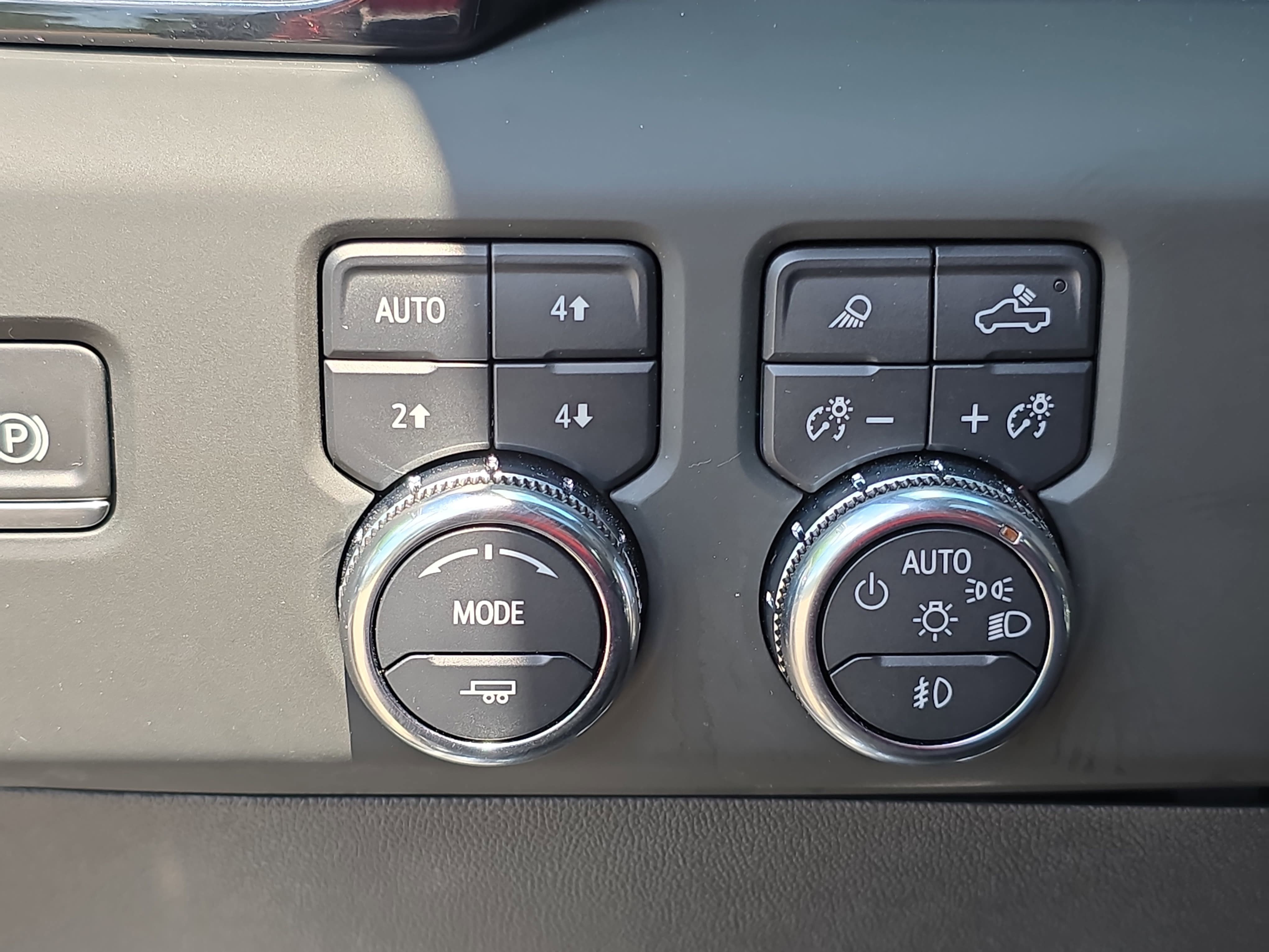 Used 2024 GMC Sierra 1500 Denali w/ Denali Reserve Package AWD/4WD image 25