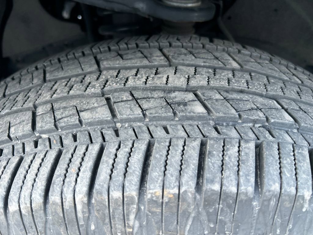 Certified 2024 Toyota Tacoma TRD Sport w/ TRD Sport Upgrade Package image 28