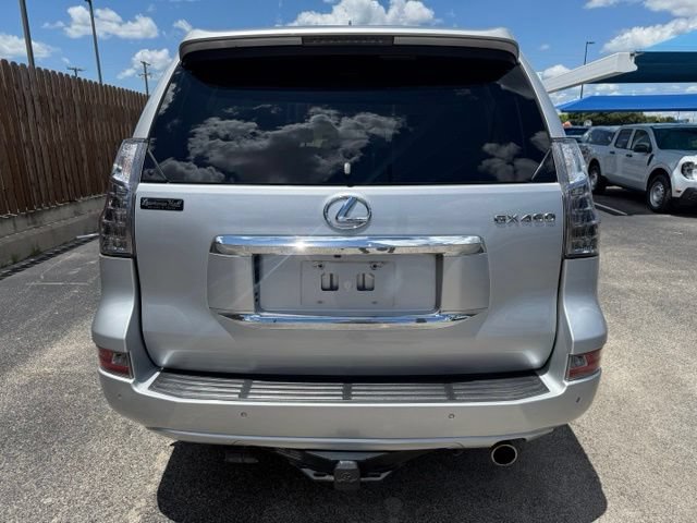 Used 2015 Lexus GX 460 w/ Premium Package AWD/4WD image 6
