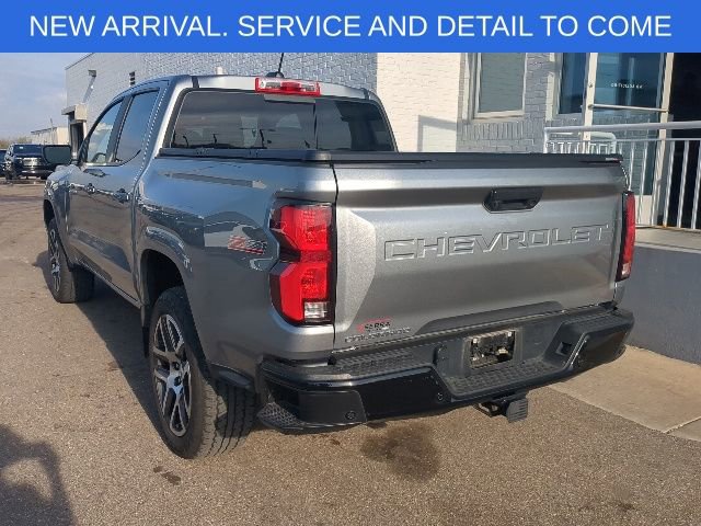 Used 2023 Chevrolet Colorado Z71 w/ Z71 Convenience Package 2 AWD/4WD image 3