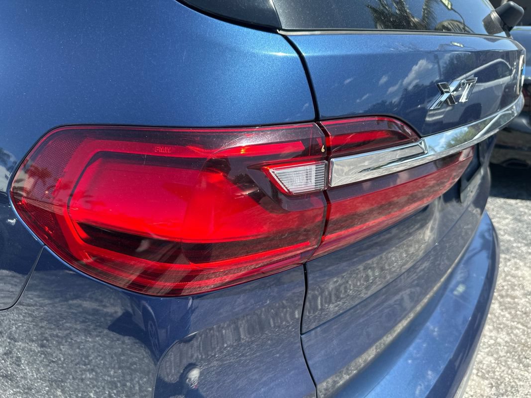 Used 2019 BMW X7 xDrive40i w/ Premium Package AWD/4WD image 14