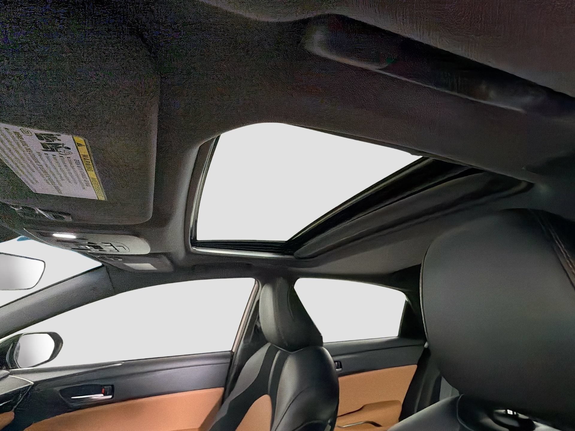 Used 2021 Toyota Avalon Touring FWD image 23