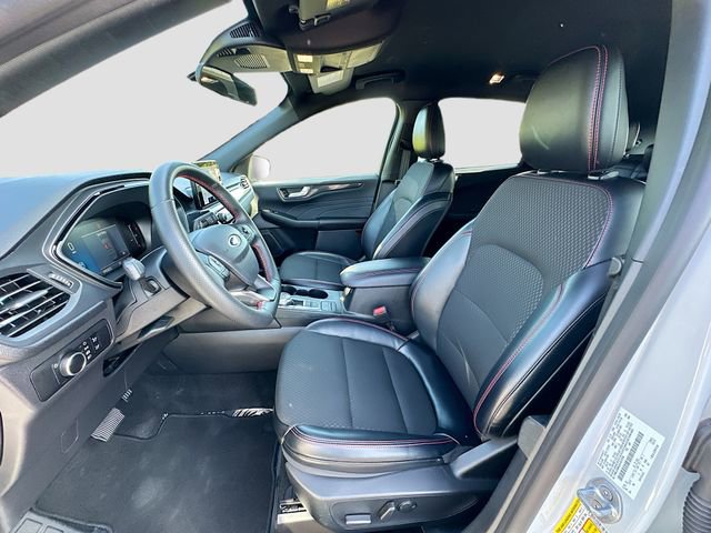 Used 2025 Ford Escape ST-Line image 19