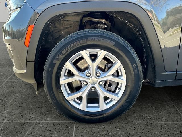 Used 2022 Jeep Grand Cherokee L Limited AWD/4WD image 14