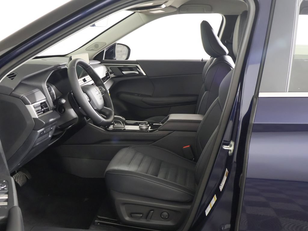 New 2026 Mitsubishi Outlander SE FWD image 27