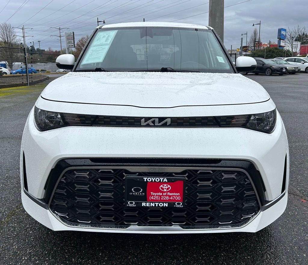 Used 2023 Kia Soul GT-Line image 2