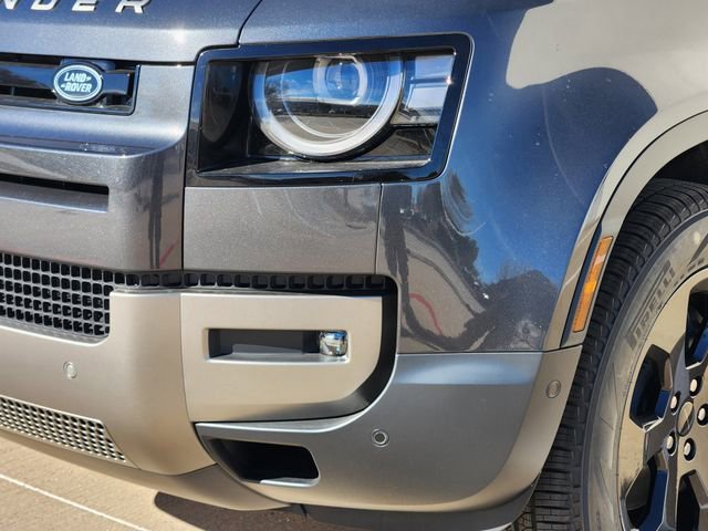 Used 2026 Land Rover Defender 110 S image 5