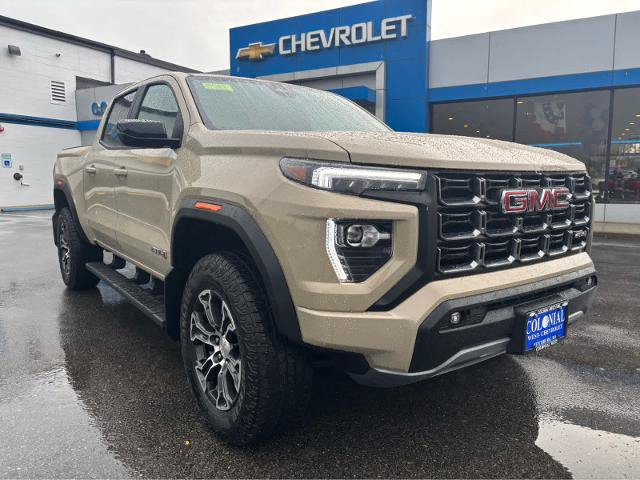 Used 2024 GMC Canyon AT4 AWD/4WD image 13