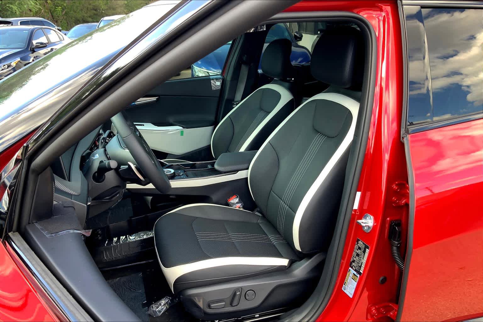 Used 2024 Kia EV6 GT-Line AWD/4WD image 8