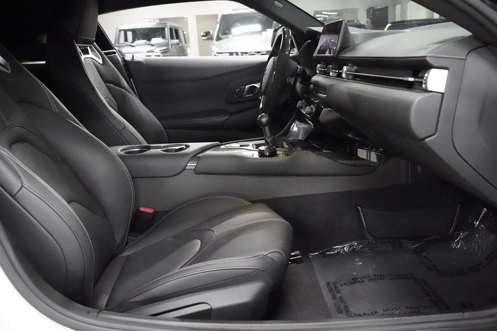Used 2024 Toyota Supra RWD image 32