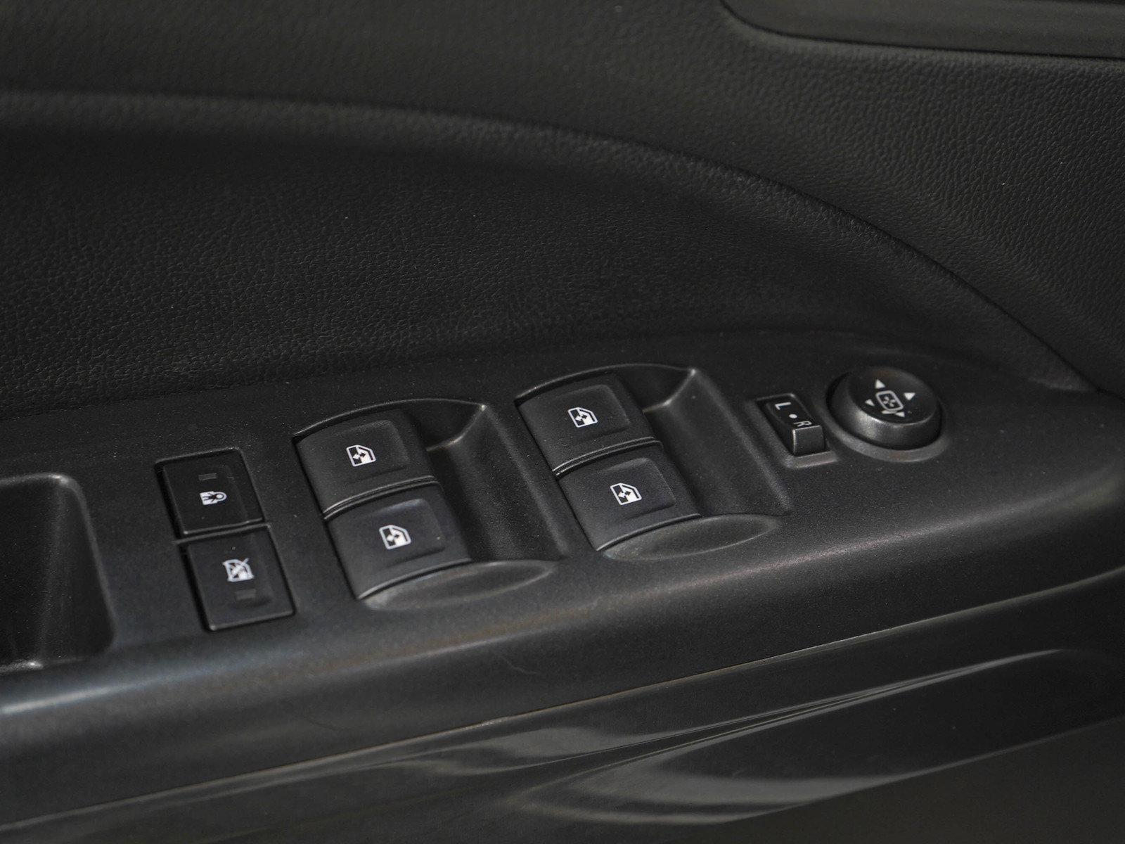 Used 2022 GMC Canyon AT4 image 23