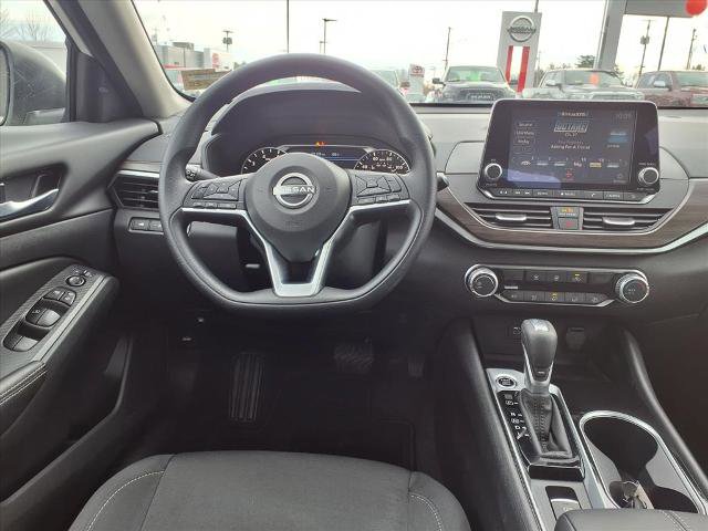Certified 2024 Nissan Altima 2.5 SV image 8