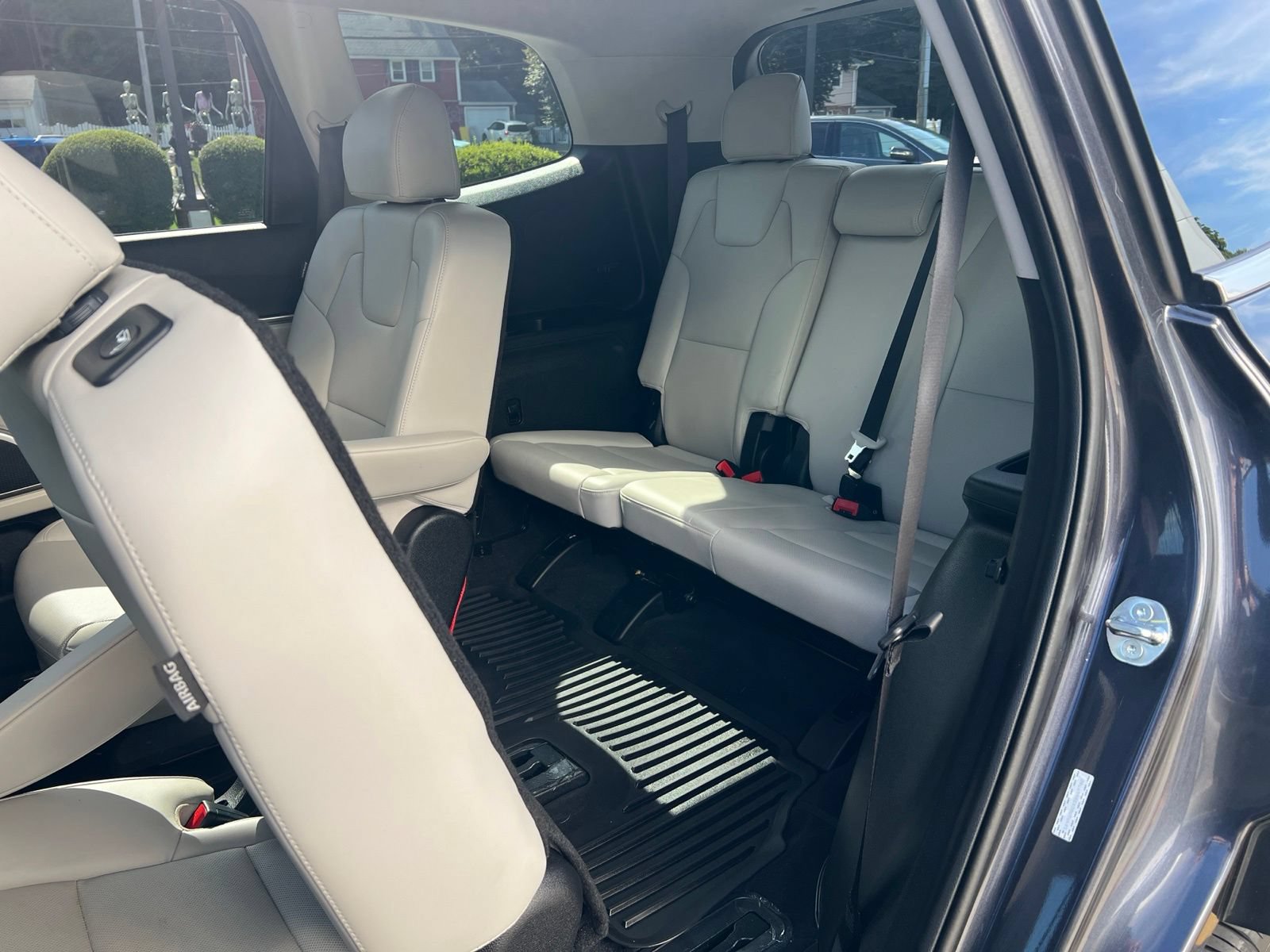 Used 2025 Kia Telluride S AWD/4WD image 18
