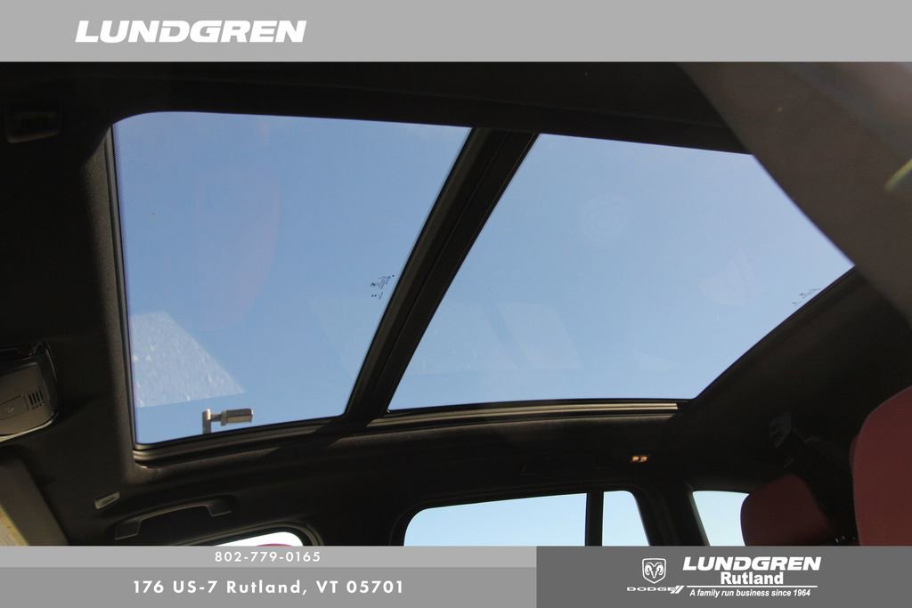 Used 2024 BMW X3 M40i w/ Premium Package image 33