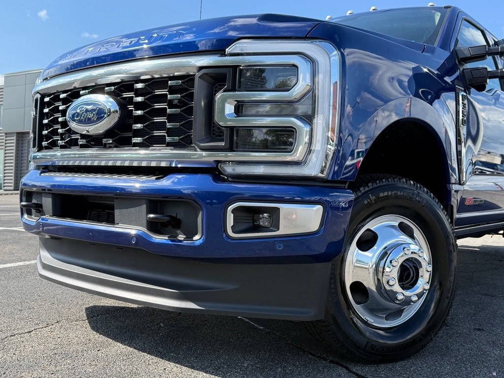 New 2026 Ford F350 Platinum w/ Platinum Plus Package AWD/4WD image 39
